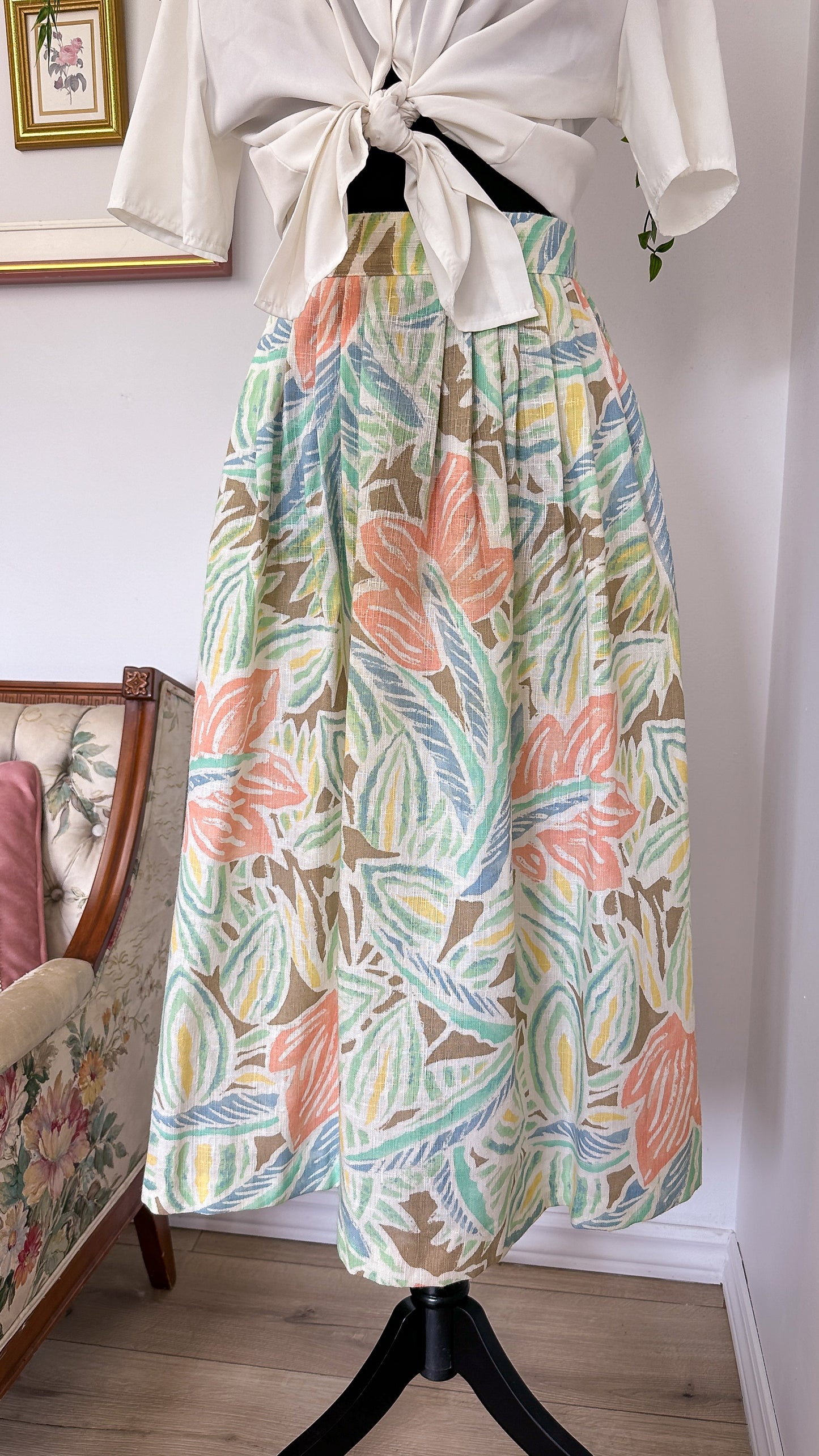 Pastel plant pattern skirt - medium