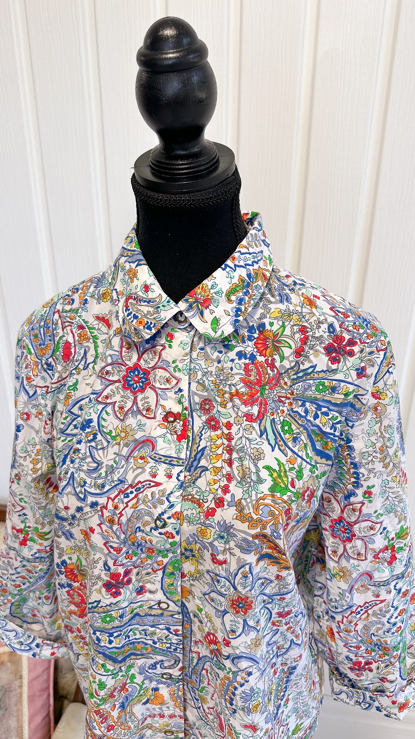 White blouse with multicolored flowers - large