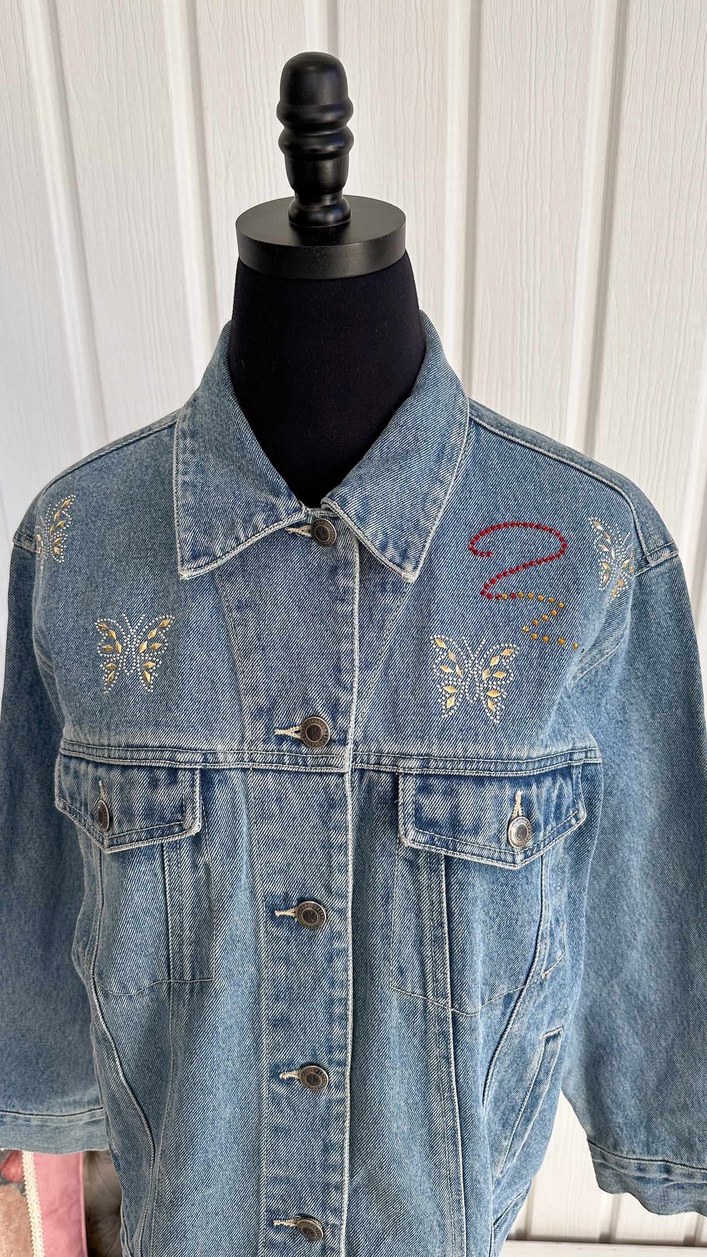 Veste en jeans brodée- medium