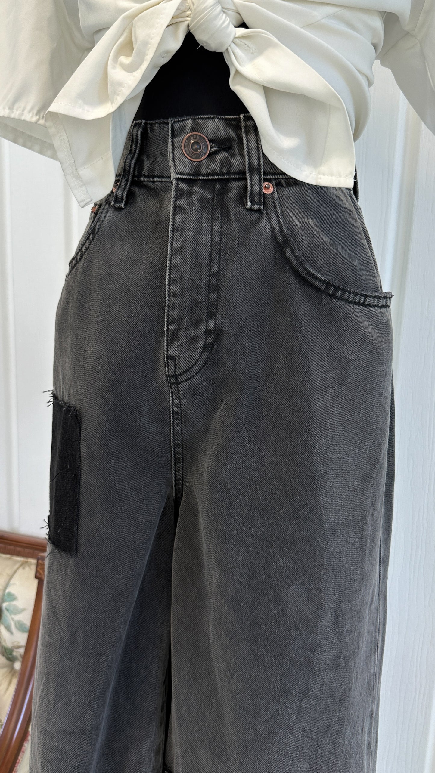 Jeans noir pattes évasées BDG - small