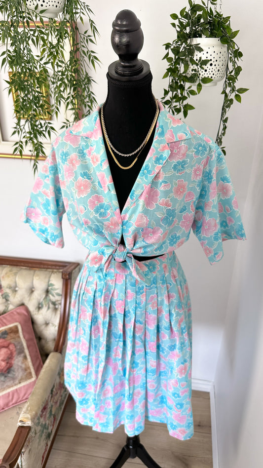 Blue floral blouse/skirt set - x-small