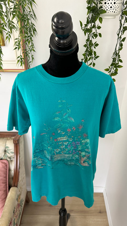 Turquoise floral t-shirt - medium