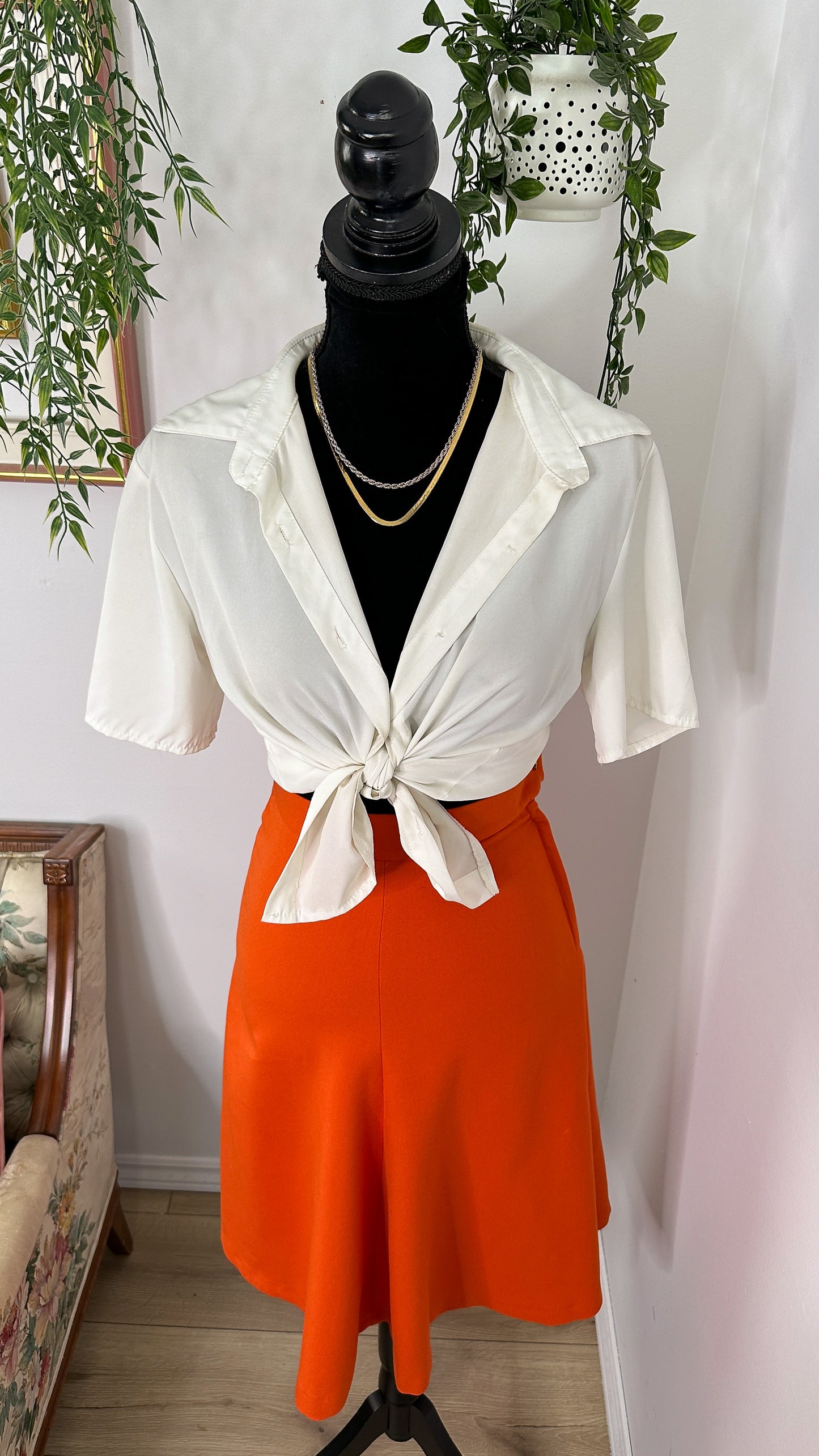 Flared orange skirt - x-small