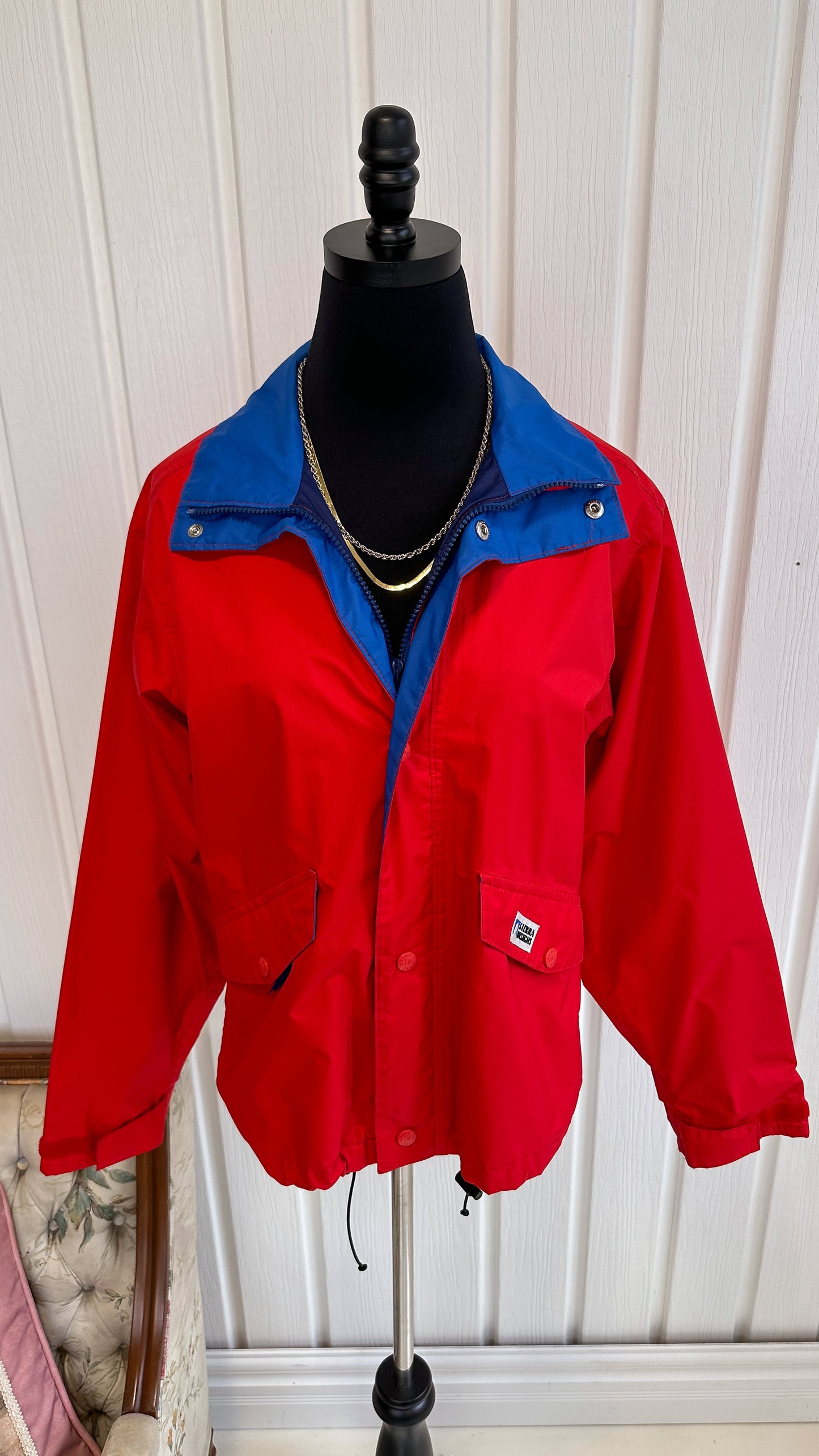 Sierra Red Windbreaker Coat - Small