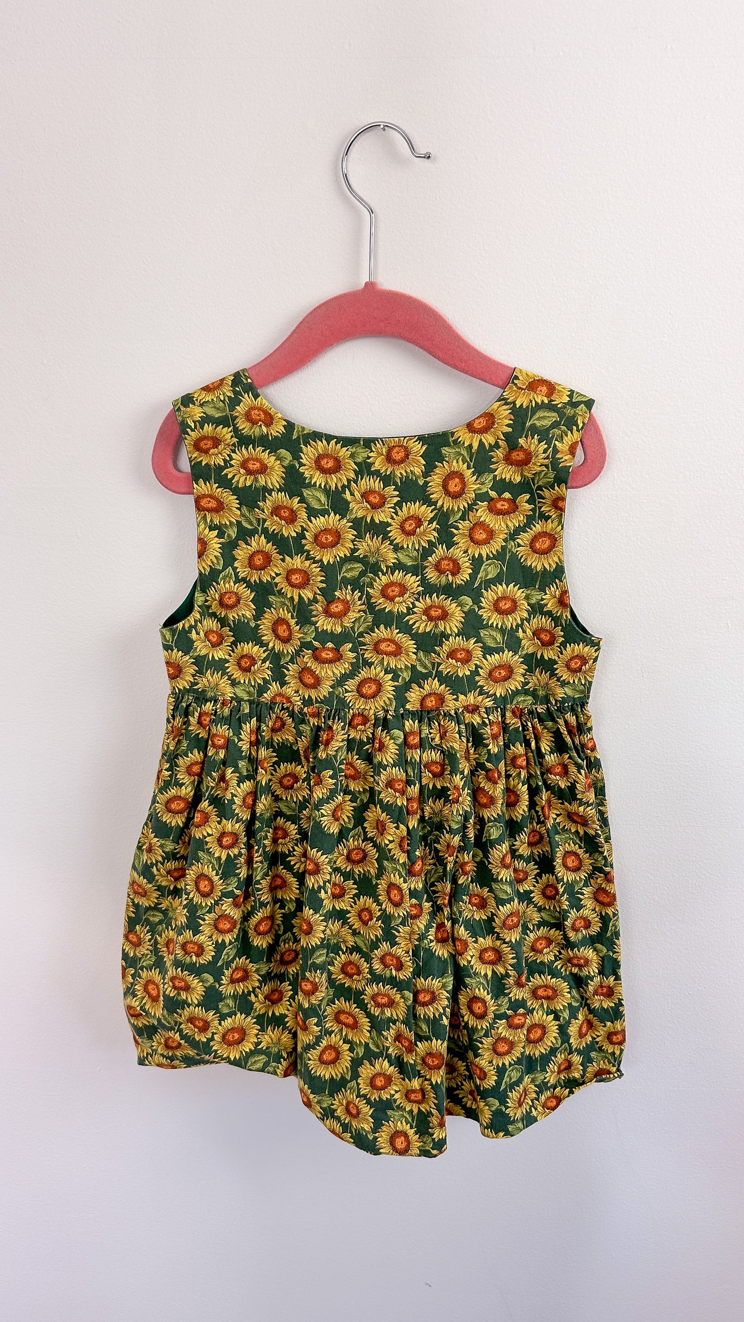 Child - Sunflower green dress - 6