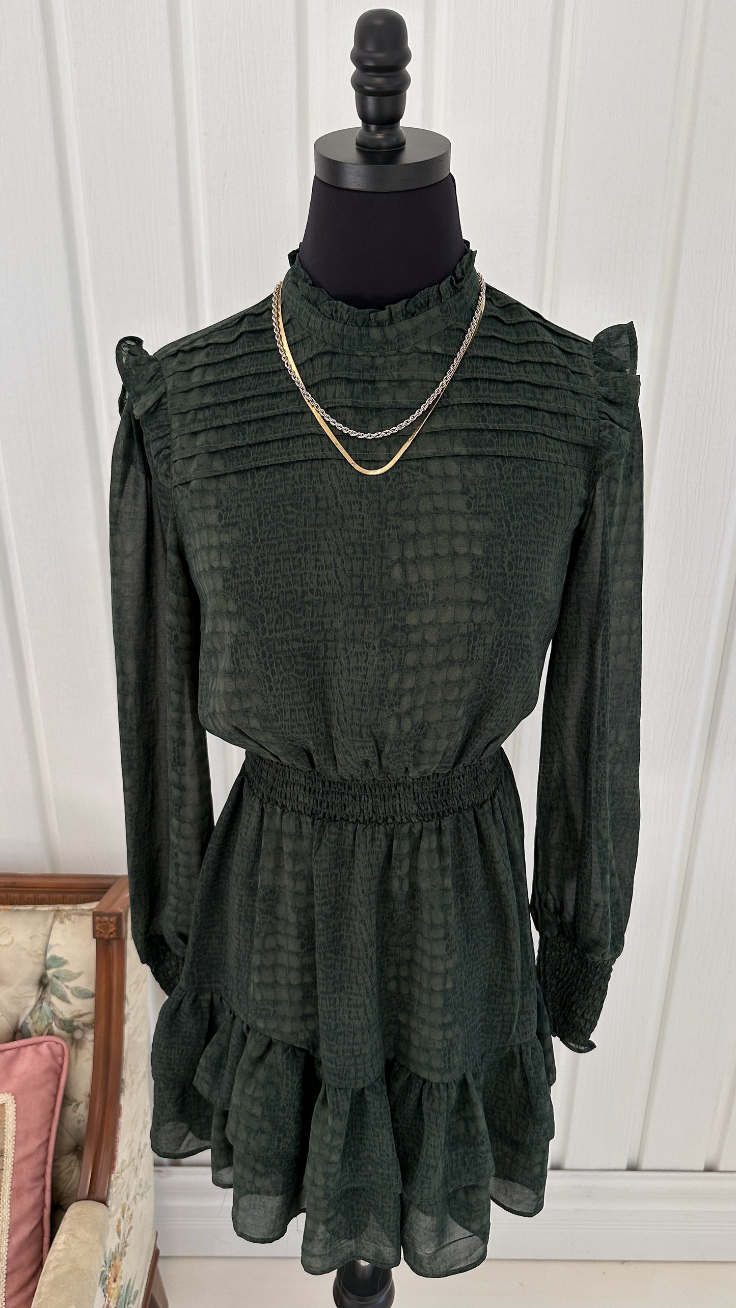 Dynamite Green Dress - x-small