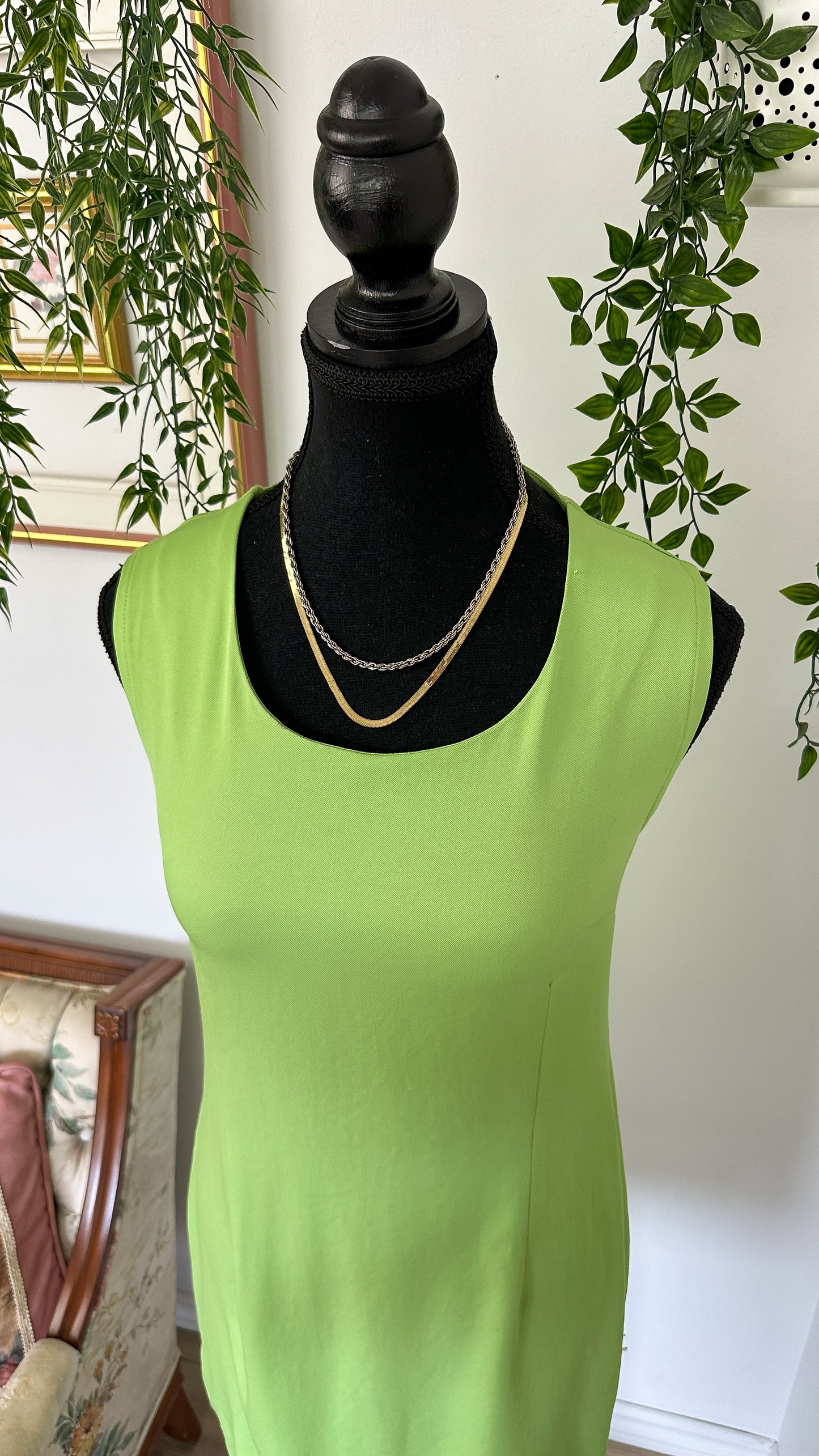 Robe verte lime - small