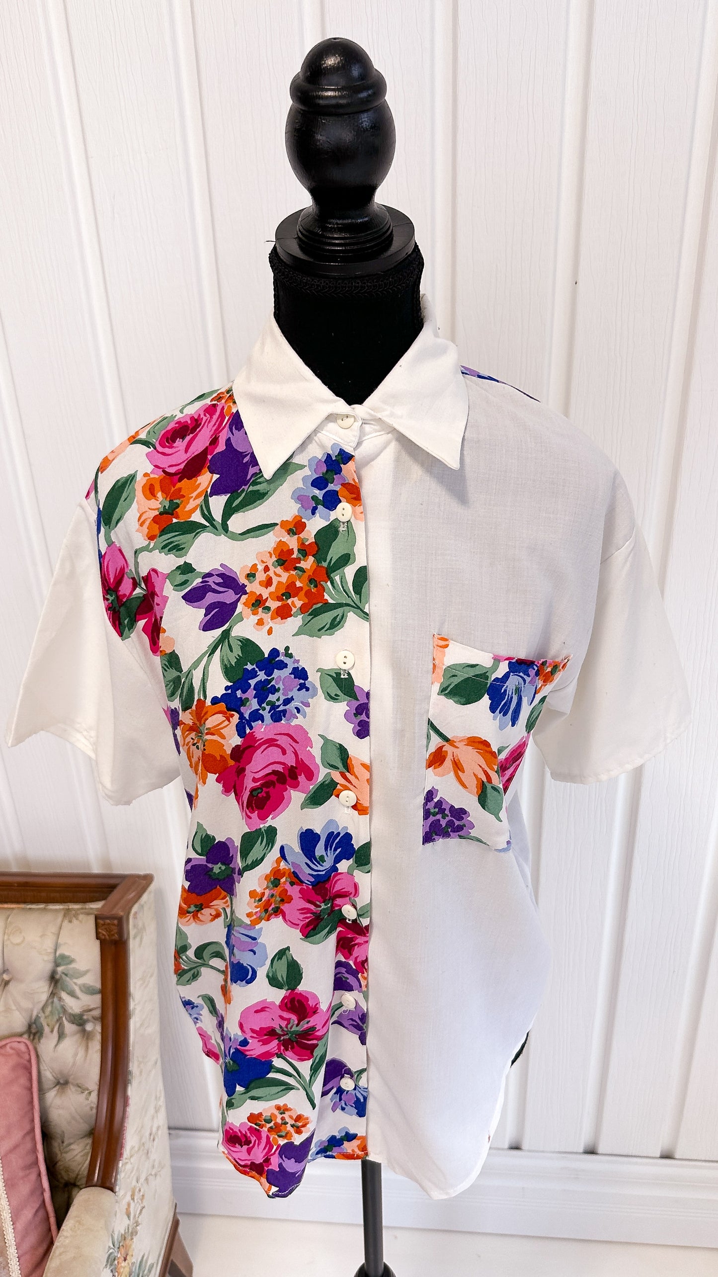 White floral blouse - small