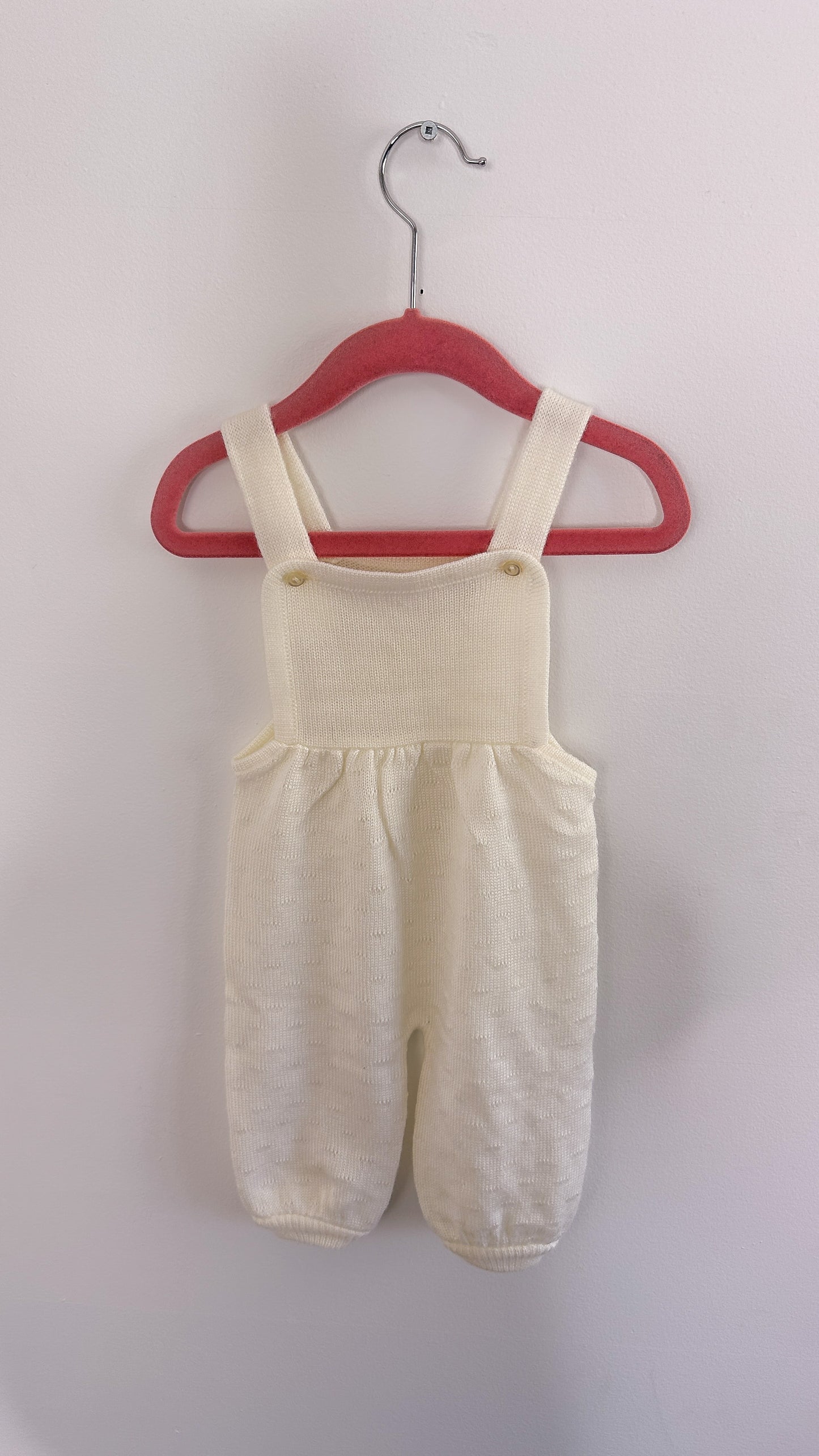 Children- White knit overalls - 6m