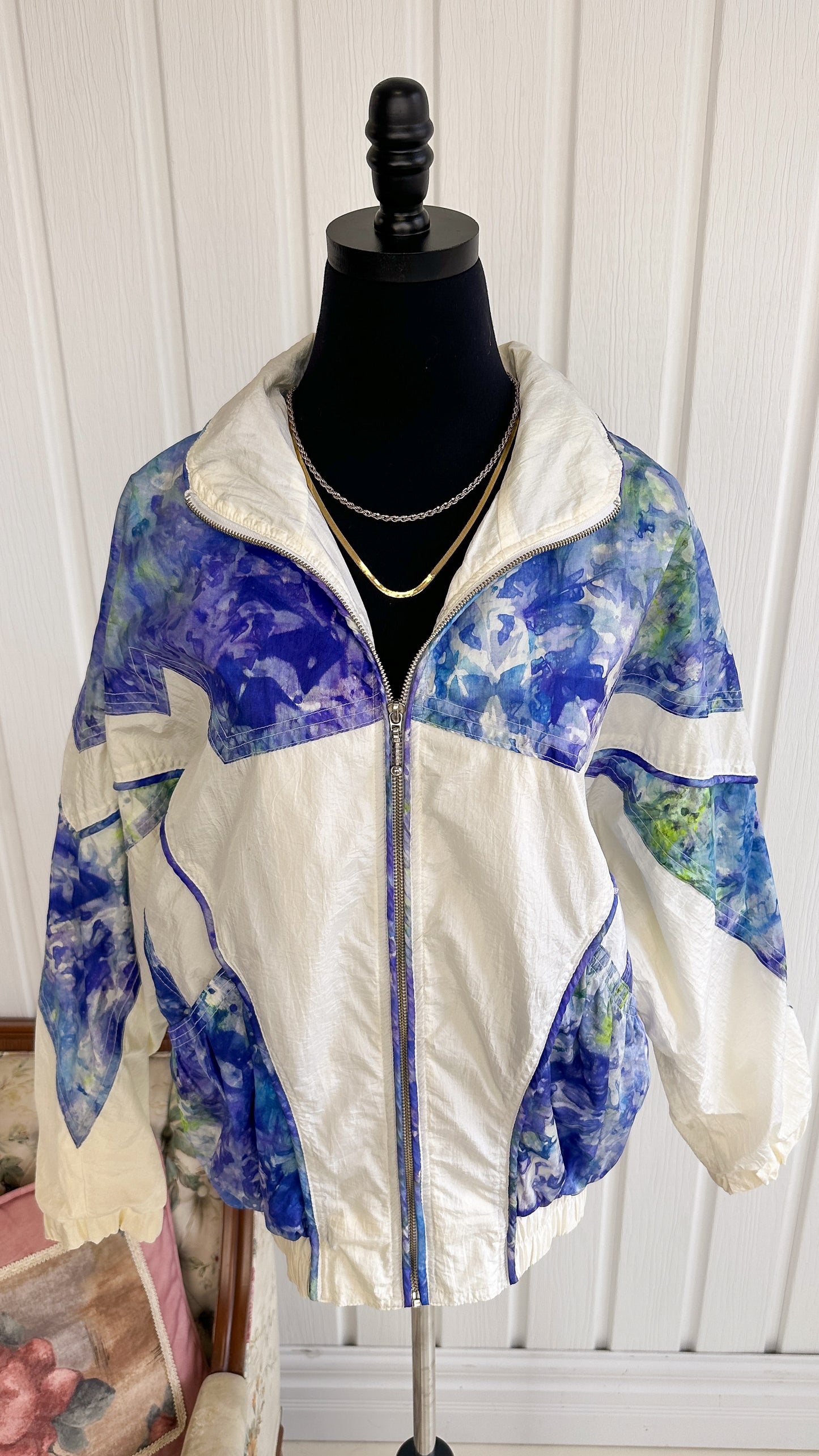 White floral windbreaker coat - small