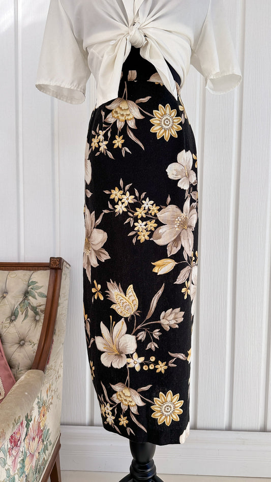 Black floral linen skirt - medium