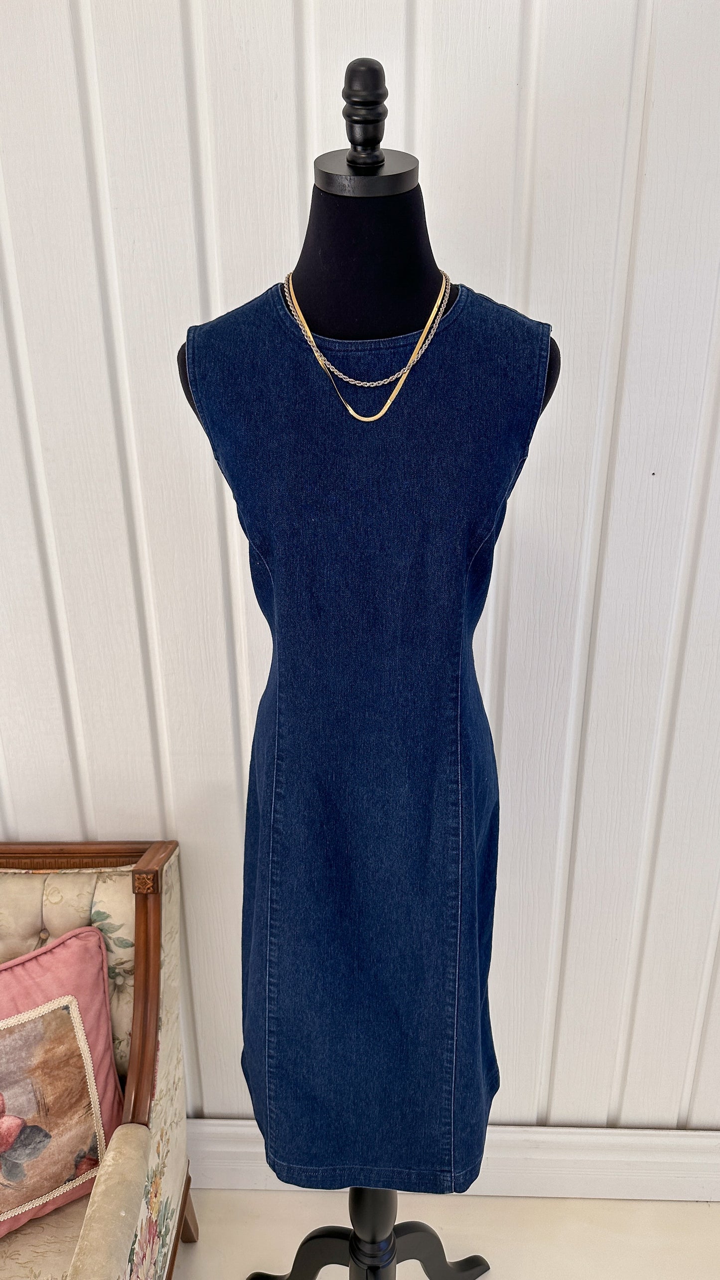 Sleeveless dark denim dress - large