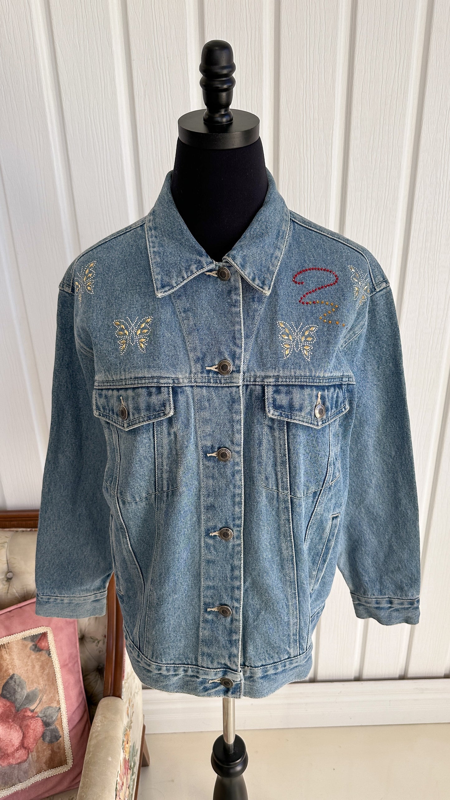 Veste en jeans brodée- medium