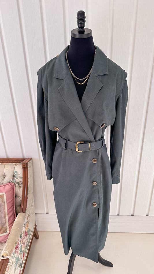 Grey trench coat - medium