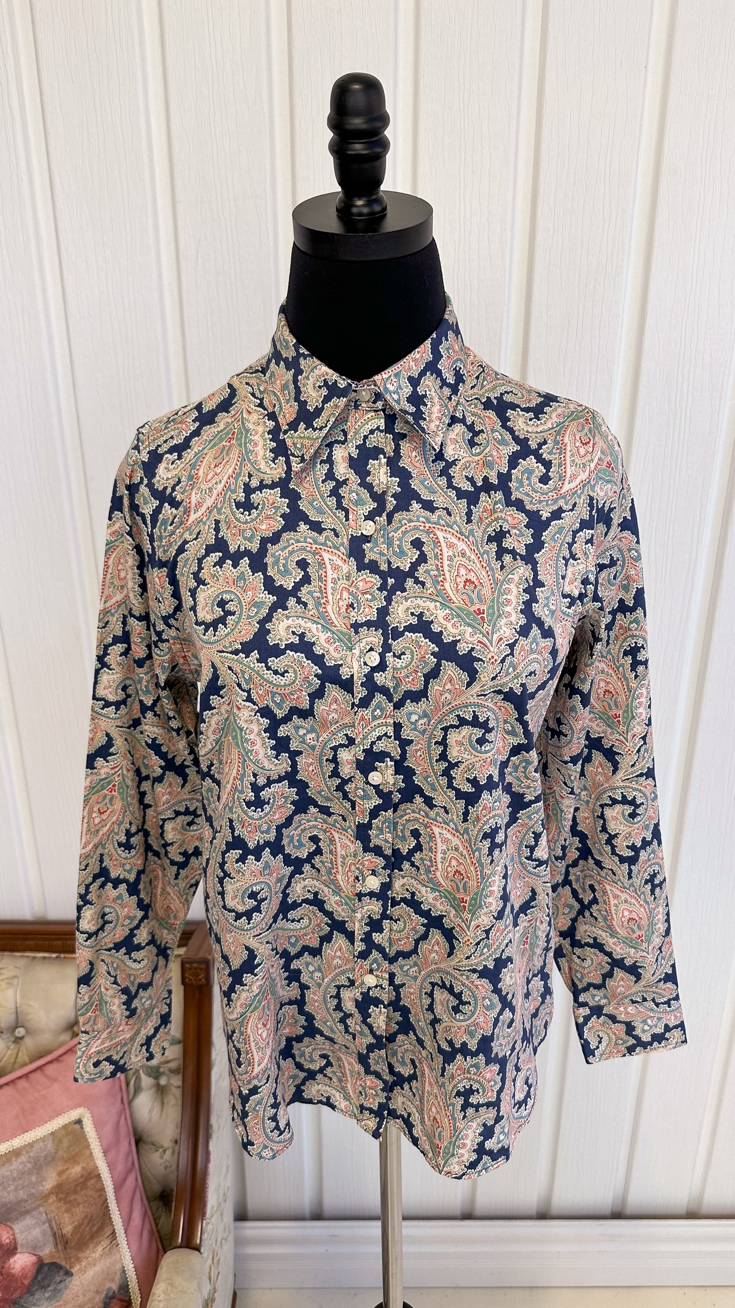 Navy blouse with damask patterns - medium