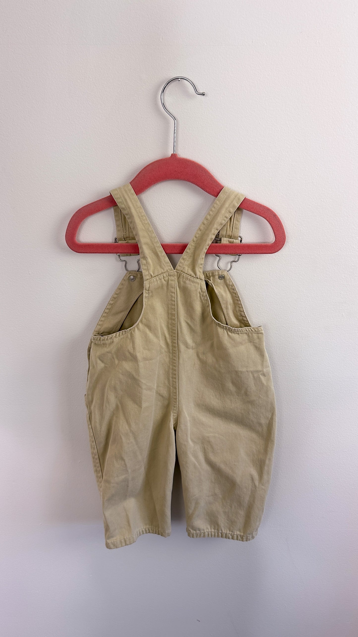 Child - Thomas&amp;friends beige dungarees - 12m