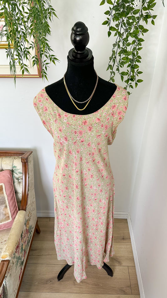 Robe verte fleurie rose - large