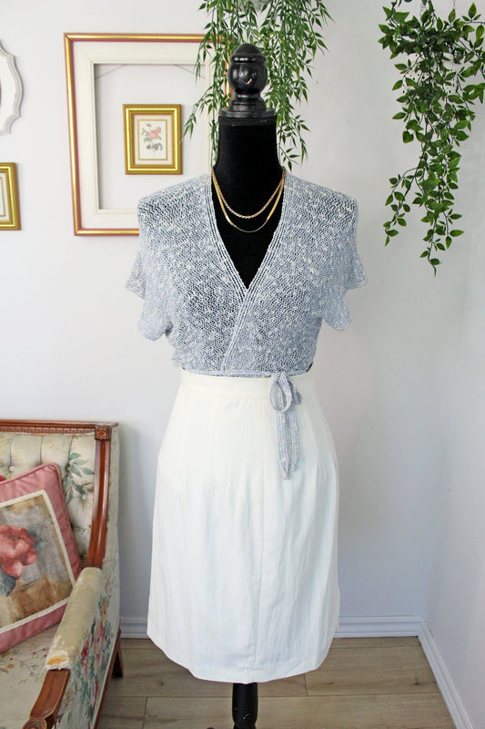 Straight-medium white skirt